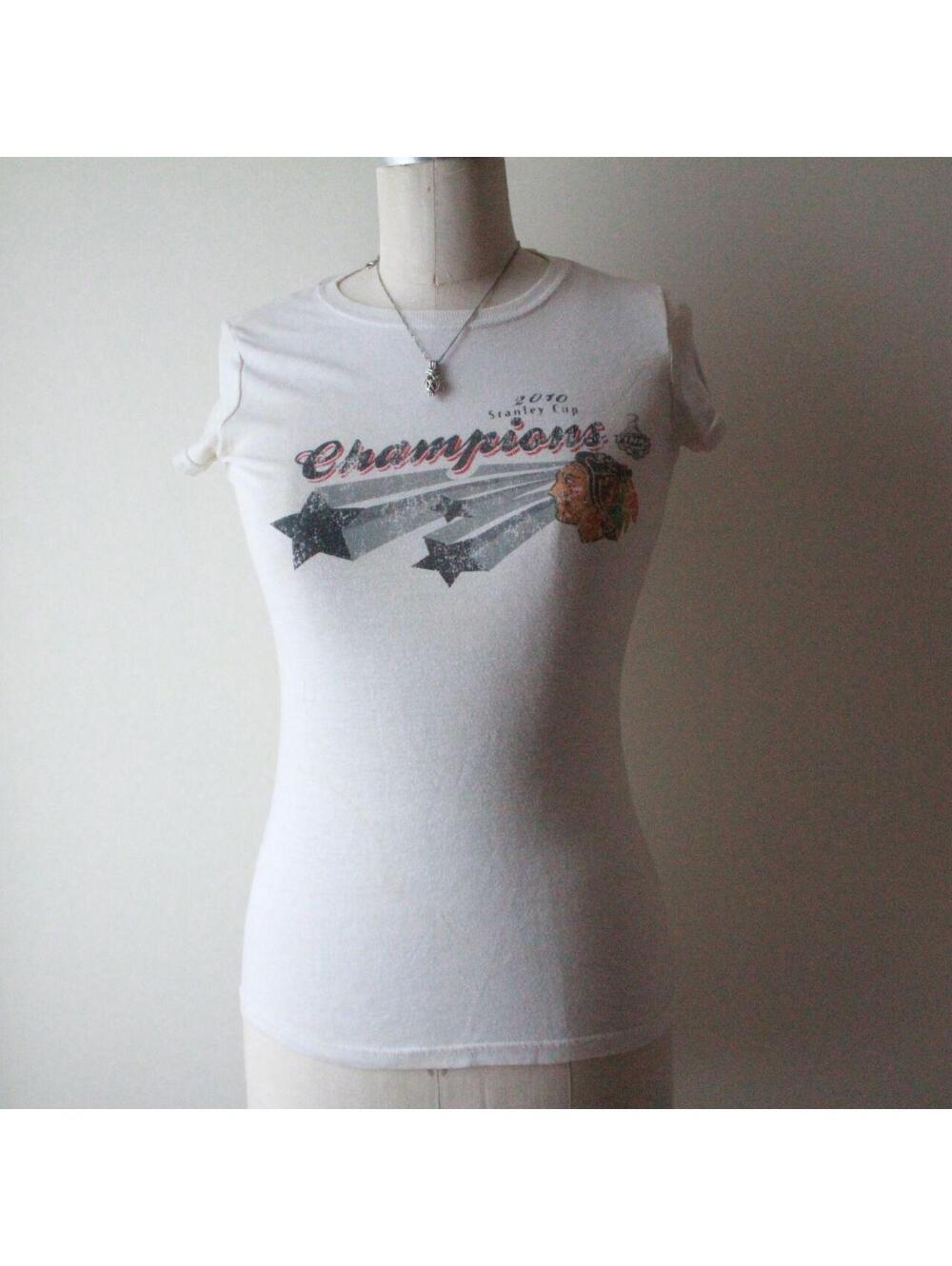Vintage Colorado Avalanche 2010 Stanley Cup Champions White T-Shirt, Women's S